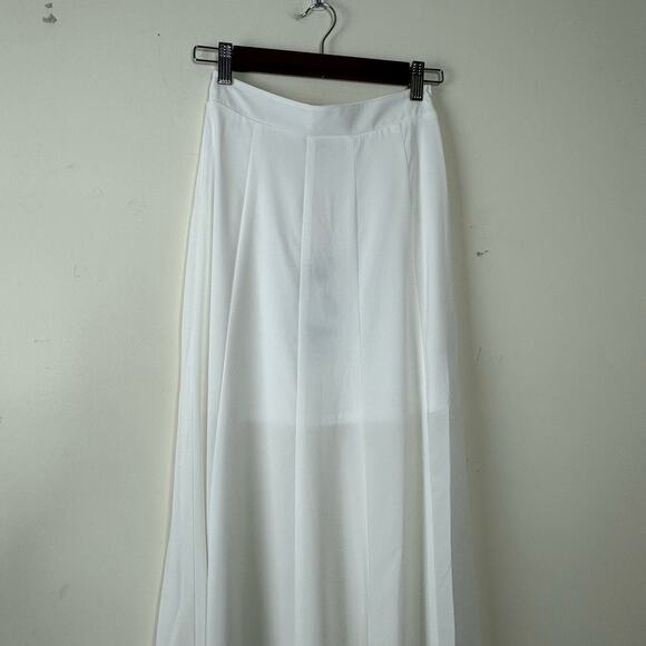 Show Me Your Mumu Princess Ariel Ballgown in Ivory Crisp NWT Size 2XS - Picture 3 of 10
